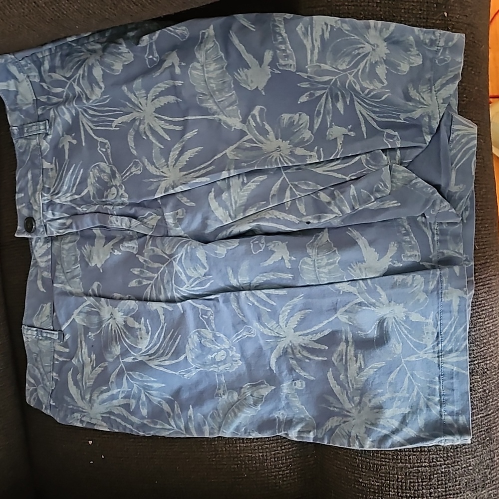 Mens Izod shirts  w32